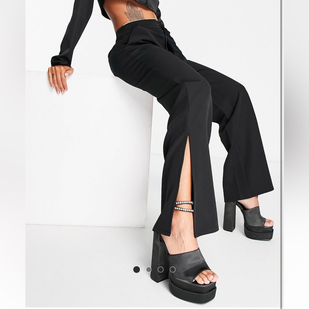 Asos Stradivarius tailored pants with slit detail in black worn once size 2